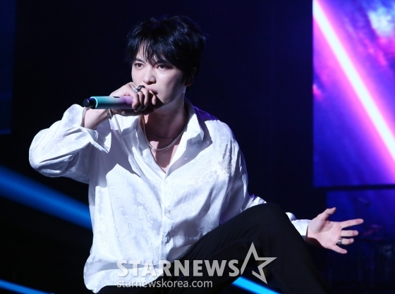 김재중 '무대 위 카리스마'[★포토] | 스타뉴스