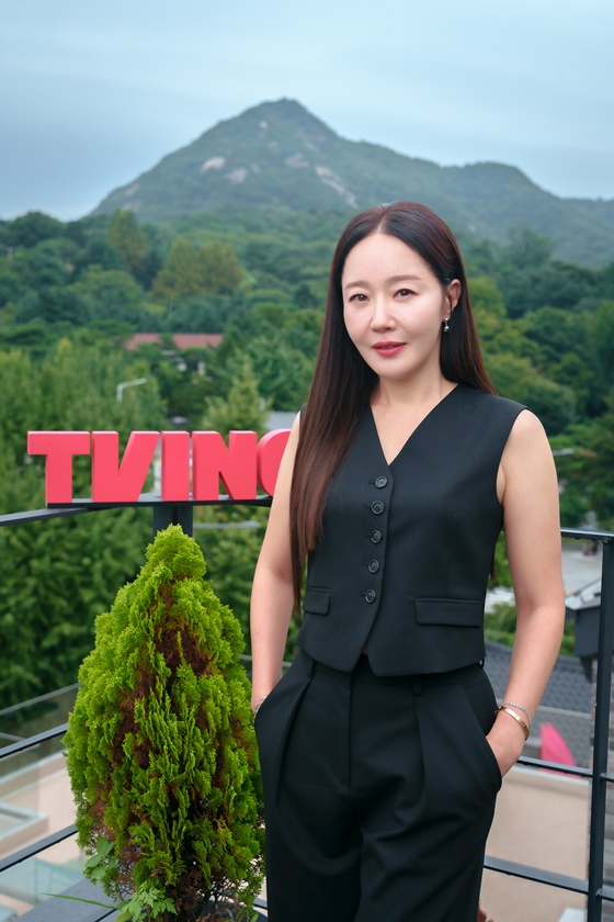 잔혹한 인턴 엄지원 /사진=티빙
