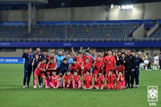 경기 후 기뻐하는 한국 여자 축구대표팀 선수들. /사진=대한축구협회