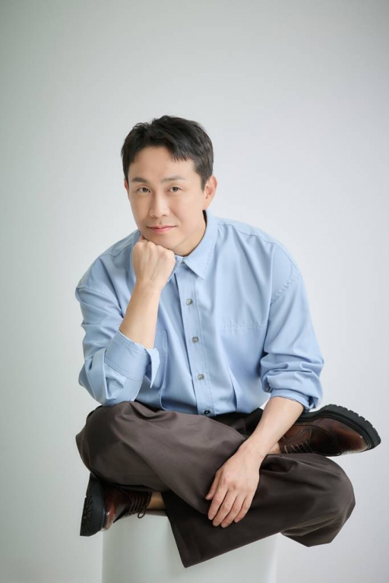 영화 &#039;거미집&#039;(감독 김지운)의 배우 오정세가 21일 진행된 인터뷰를 위해 포즈를 취하고 있다. /사진제공=바른손이엔에이 2023.09.21 /사진=이동훈