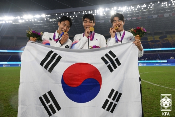 (왼쪽부터) 백승호, 박진섭, 설영우. /사진=대한축구협회