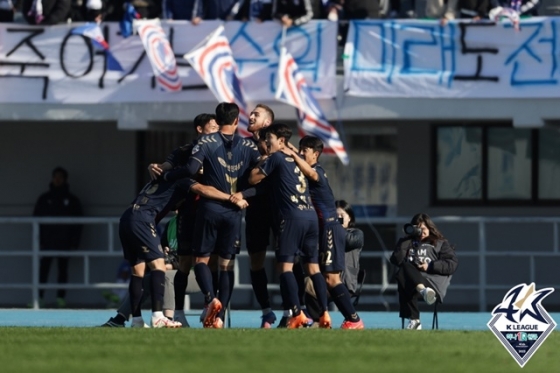 수원FC 골 세리머니. /사진=한국프로축구연맹 제공