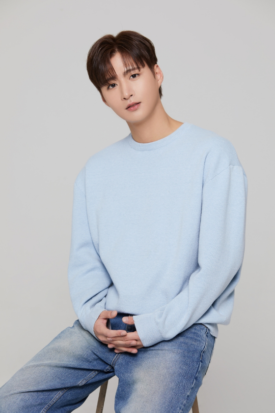 그룹 크나큰 멤버로 합류한 김현종./사진제공=220엔터테인먼트