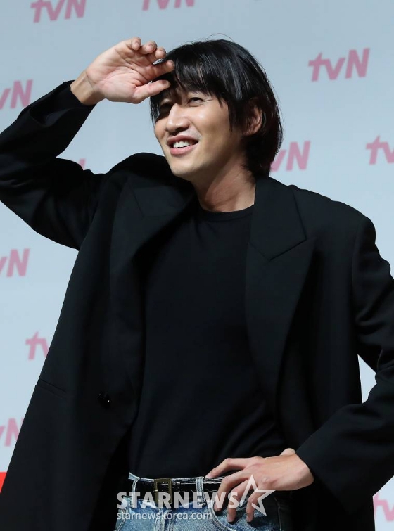 tvN 예능 '콩 심은 데 콩 나고 팥 심은 데 팥 난다'의 이광수/사진=김창현 기자 chmt@