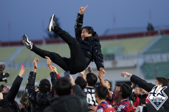 김천상무의 우승을 이끈 정정용 감독. /사진=한국프로축구연맹 제공