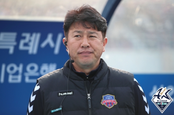 김도균 수원FC 감독. /사진제공=한국프로축구연맹