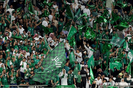 사우디아라비아 팬들의 열광적인 응원. /AFPBBNews=뉴스1