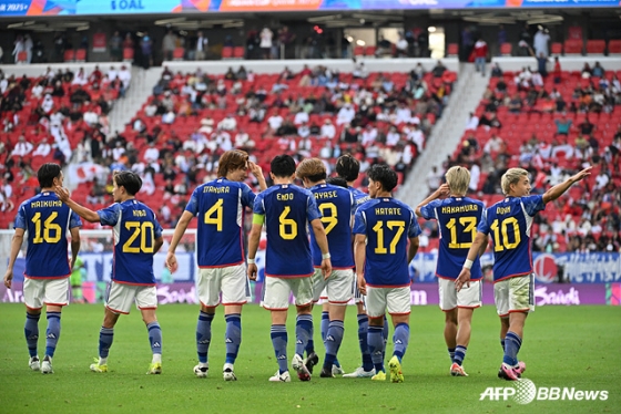기뻐하는 일본 대표팀. /AFPBBNews=뉴스1