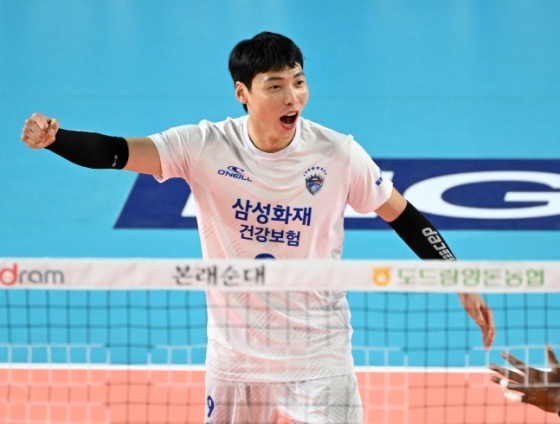 삼성화재 리베로 이상욱. 이상욱은 김채원의 둘째 언니와 지난 2020년 결혼했다. /사진=한국배구연맹