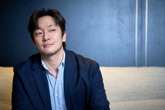 영화 &#039;댓글부대&#039;(감독 안국진)의 주연배우 손석구가  22일 진행된 인터뷰를 위해 포즈를 취하고 있다. /사진제공=에이스메이커무비웍스 2024.03.22 /사진=이동훈