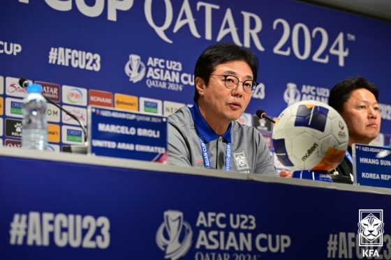 기자회견에 참석한 황선홍 감독. /사진제공=대한축구협회(KFA)