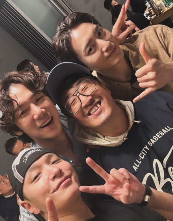 쌈디, 유연석, 이준혁, 현봉식 /사진=인스타그램