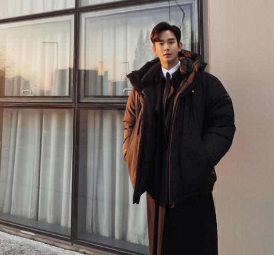 /사진=김수현 인스타그램