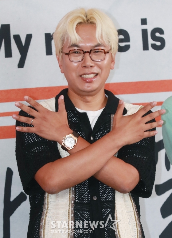 김태호 PD가 20일 오후 서울 상암동 스탠포드 호텔에서 진행된 JTBC 예능 &#039;My name is 가브리엘&#039; 제작발표회에 참석해 포즈를 취하고 있다. /2024.06.20 /사진=이동훈