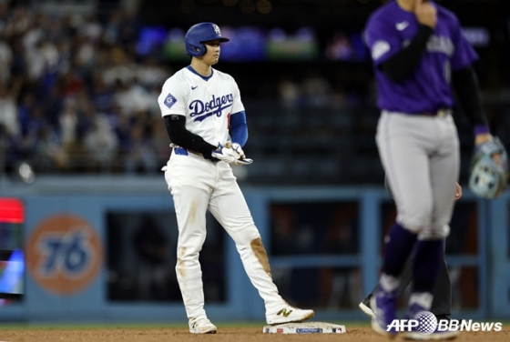 7회 도루를 성공시키는 오타니. /AFPBBNews=뉴스1