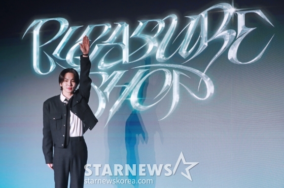 가수 키(Key)가 23일 오전 서울 여의도 페어몬트 앰배서더 호텔에서 진행된 세 번째 미니앨범 &#039;플레저 숍&#039;(Pleasure Shop) 발매 기자간담회에서 포즈를 취하고 있다. /2024.09.23 /사진=이동훈
