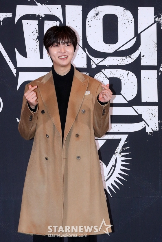 방송인 악어가 12일 오후 서울 성동구 메가박스 성수에서 진행된 웨이브 오리지널 &#039;피의 게임 시즌3&#039; 제작발표회에 참석해 포즈를 취하고 있다.  &#039;피의 게임3&#039;는 서바이벌 레전드들과 신예들이 지킬 것인가, 뺏을 것인가를 두고 벌이는 생존지능 서바이벌. 오는 15일 공개. 2024.11.12 /사진=김창현 chmt@