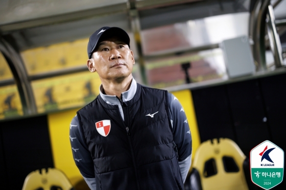 조성환 부산 감독. /사진=한국프로축구연맹 제공
