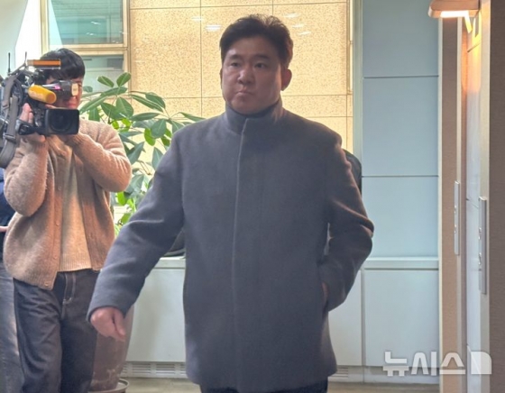 김승기 감독이 29일 오전 서울 강남구의 KBL센터에서 진행된 제30기 제6차 재정위원회에 출석하고 있다. /사진=뉴시스