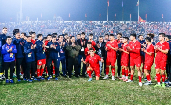 기뻐하는 베트남 대표팀 선수들. /사진=베트남축구협회 공식 SNS 갈무리