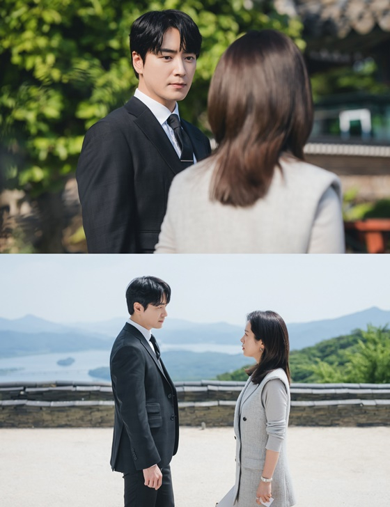 이준혁, 한지민/사진=스튜디오S·이오콘텐츠그룹