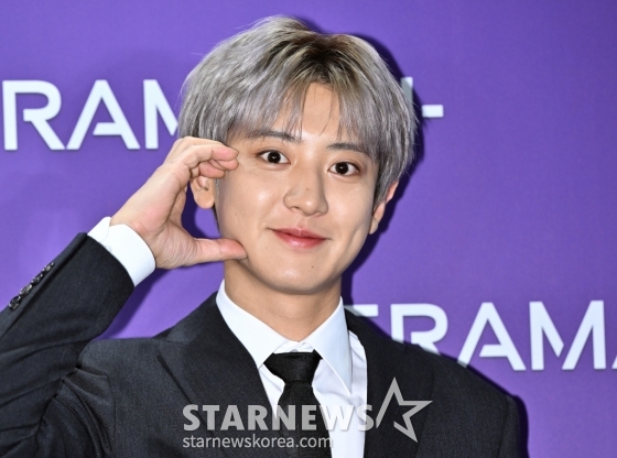 (서울=뉴스1) 김진환 기자 = 엑소(EXO) 찬열이 22일 오후 서울 강남구 압구정 세라매스(CERAMATH) 플래그십 스토어에서 열린 론칭 기념 행사에 참석해 포즈를 취하고 있다. (공동취재) 2024.11.22/뉴스1  Copyright (C) 뉴스1. All rights reserved. 무단 전재 및 재배포,  AI학습 이용 금지. /사진=(서울=뉴스1) 김진환 기자