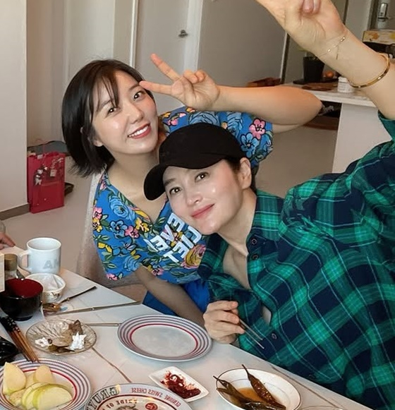 왼쪽부터 하지영, 김혜수 /사진=하지영 인스타그