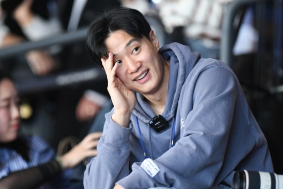 KCC 허웅이 18일 오후 부산 수영구 밀락더마켓에서 열린 2024~2025 KCC 프로농구 올스타전 사전행사에 참석했다. /사진=KBL 제공 