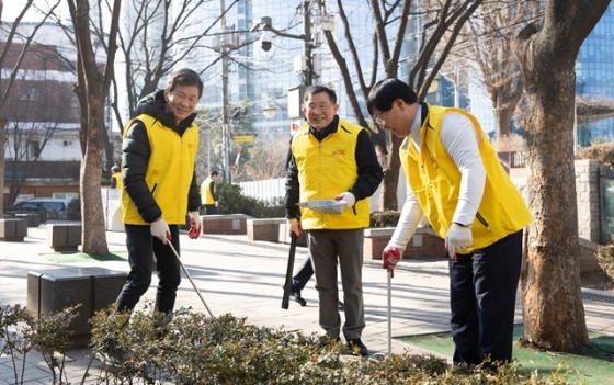 정몽규 회장(왼쪽). /사진=정몽규 측 제공