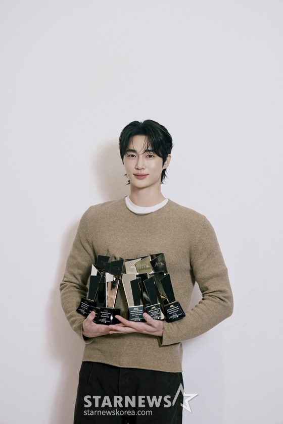 변우석