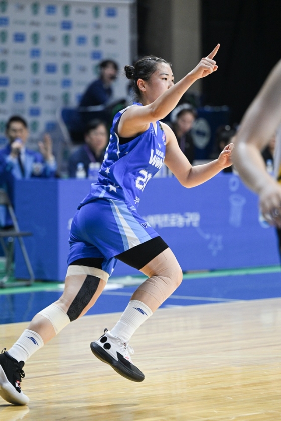 이명관.  /사진=WKBL 제공