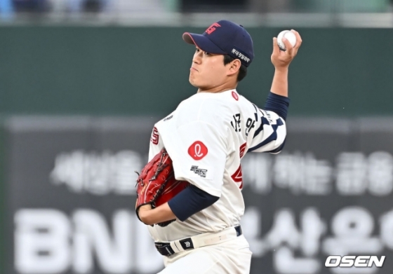 2일 롯데 선발 나균안.