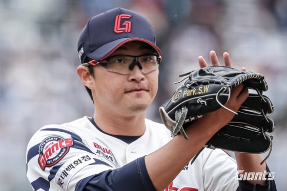롯데 박세웅이 6일 사직 SSG전에 나서고 있다. /사진=롯데 자이언츠 제공 
