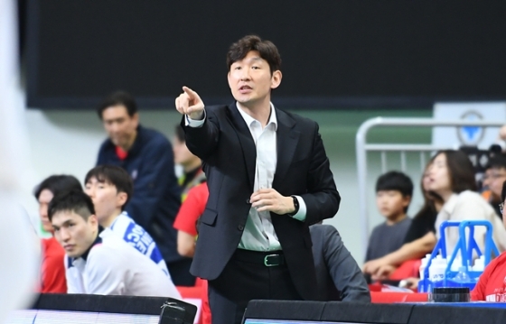 양동근 신임 감독. /사진=KBL