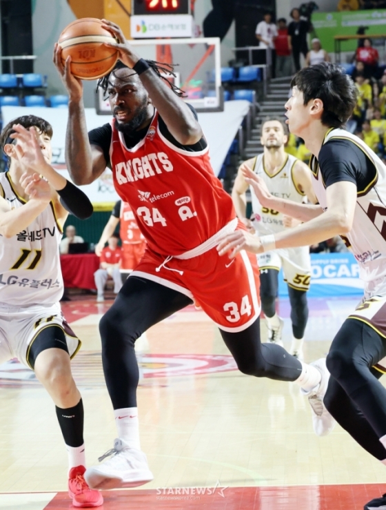 서울 SK 포워드 자밀 워니. /사진=강영조 선임기자