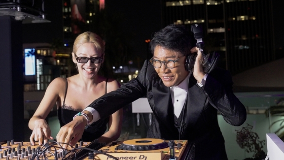 이수만 HYO 디제잉 /사진=A2O Entertainment