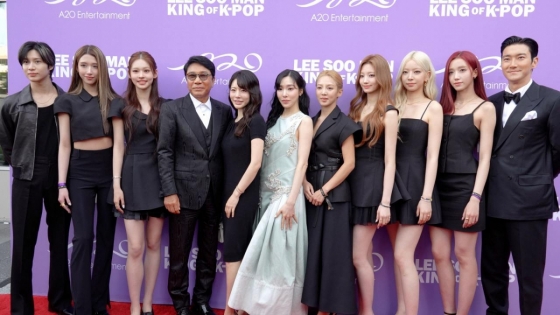 태민, 캣, 천위, 이수만, 써니, 티파니, 효연, 쓰지에, 취창, 미셰, 최시원 /사진=A2O Entertainment