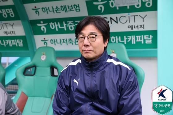 황선홍 대전하나시티즌 감독. /사진=한국프로축구연맹 제공