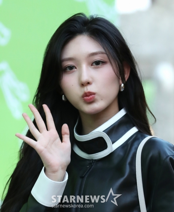 (서울=뉴스1) 권현진 기자 = 아이브 가을이 26일 오후 서울 성동구 성수동 한 플래그십 스토어에서 열린 패션 브랜드 행사에 참석하고 있다. 2024.9.26/뉴스1  Copyright (C) 뉴스1. All rights reserved. 무단 전재 및 재배포,  AI학습 이용 금지. /사진=(서울=뉴스1) 권현진 기자