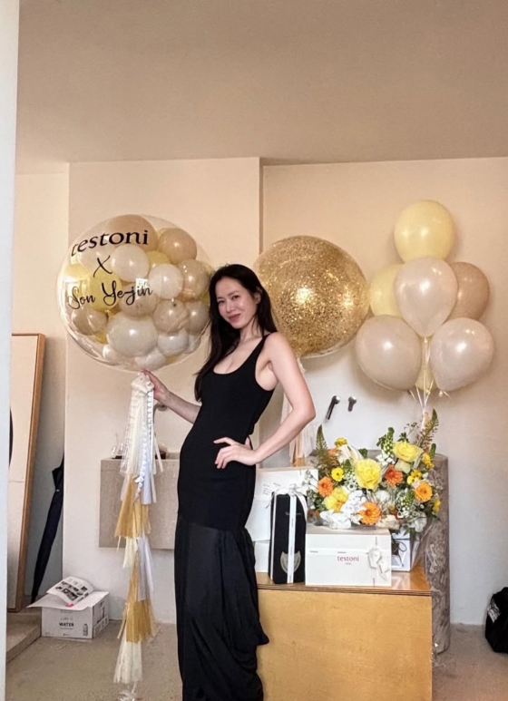 /사진=손예진 SNS