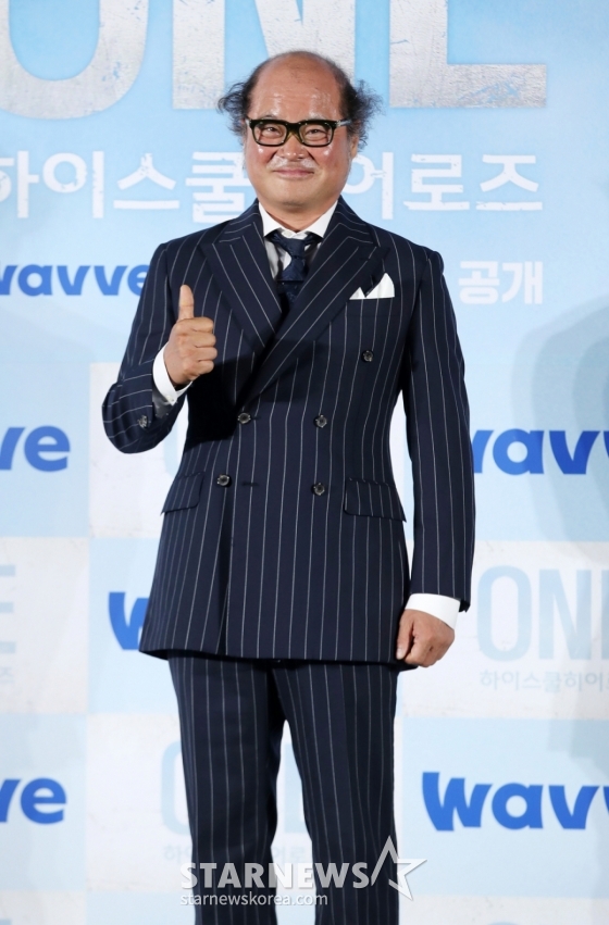 배우 김상호가 28일 서울 광진구 롯데시네마 건대입구에서 진행된 드라마 &#039;ONE : 하이스쿨 히어로즈&#039; 제작발표회에 참석해 포즈를 취하고 있다. /2025.05.28 /사진=김휘선 hwijpg@