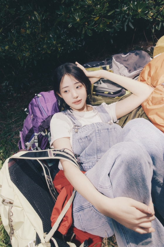 QWER 히나 미니 3집 &#039;난 네 편이야, 온 세상이 불협일지라도&#039; 콘셉트 포토/사진제공=타마고 프로덕션