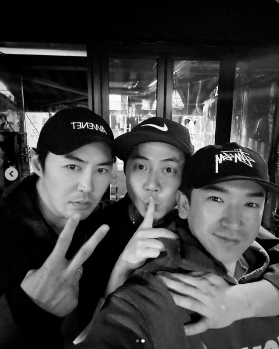 /사진=신화 이민우 SNS