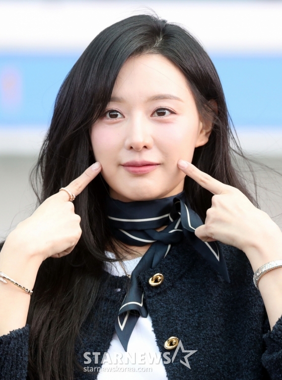 배우 김지원이 불가리 홍콩 하이 주얼리 이벤트 일정 차 18일 오후 인천국제공항을 통해 출국하고 있다. 2025.03.18 /사진=임성균 tjdrbs23@