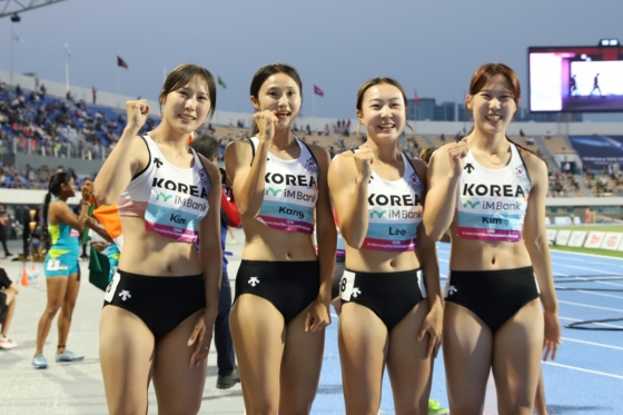 2025 아시아육상선수권대회 여자 400m 계주에서 4위를 차지한 한국 선수들. /사진=대한육상연맹 제공