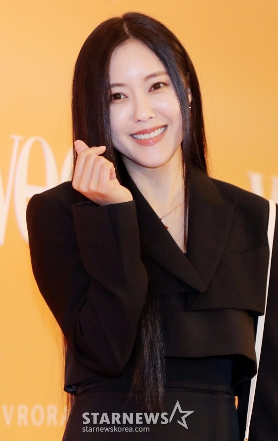 가수 효민 