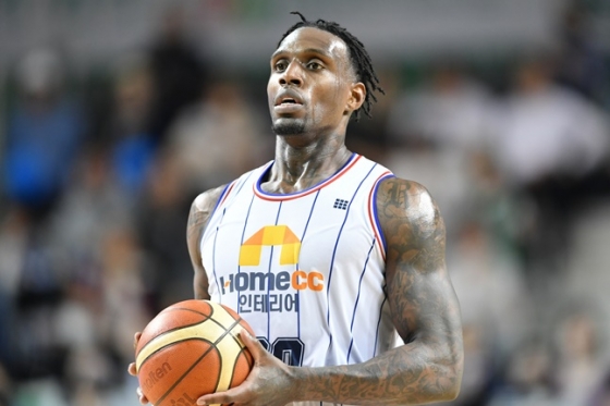 KCC 시절의 라건아. /사진=KBL 제공 
