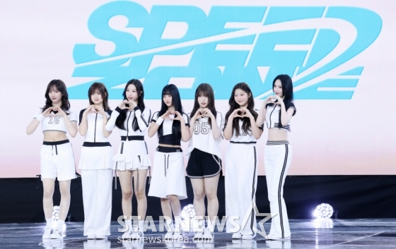 그룹 유스피어가 4일 오후 서울 마포구 상암동 SBS프리즘타워에서 열린 첫 번째 데뷔 싱글 앨범 &#039;SPEED ZONE&#039; 발매 기념 쇼케이스에서 포즈를 취하고 있다. /2025.06.04 /사진=김휘선 hwijpg@