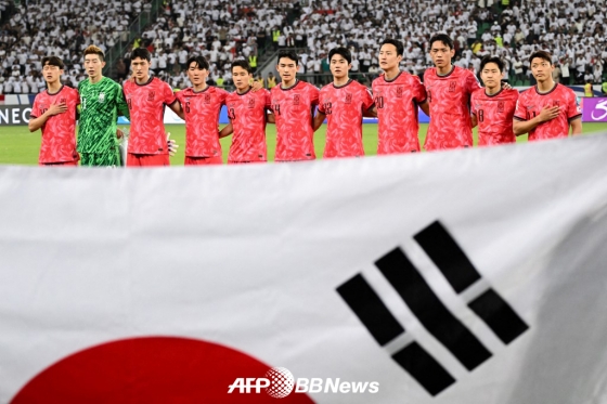 6일(한국시간) 이라크와의 2026 국제축구연맹(FIFA) 북중미 월드컵 아시아 3차 예선에 나선 대한민국 축구대표팀 선수들. /AFPBBNews=뉴스1