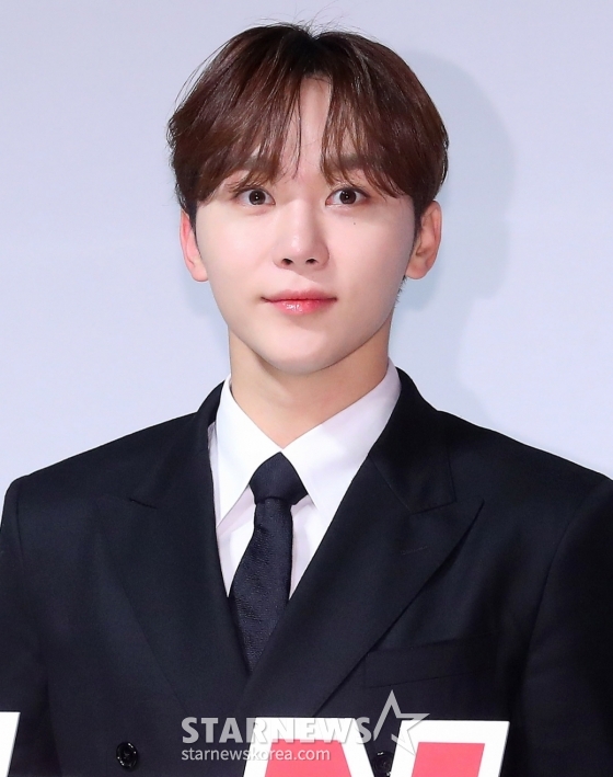 그룹 세븐틴 승관이 3일 오후 서울 강남구 논현동 엘리에나호텔에서 진행된 tvN 예능 &#039;나나투어 with 세븐틴&#039; 제작발표회에 참석해 포즈를 취하고 있다.  &#039;나나투어 with 세븐틴&#039;은, 가이드로 재취업한 여행 예능 20년 차 베테랑 &#039;NA이드&#039;(나영석 PD)와 함께 여름의 이탈리아로 떠난 데뷔 9년 차 세븐틴의 진한 &#039;우정 여행기&#039;를 담은 버라이어티 예능 프로그램이다. 오는 5일 첫 방송. 2024.01.03 /사진=김창현